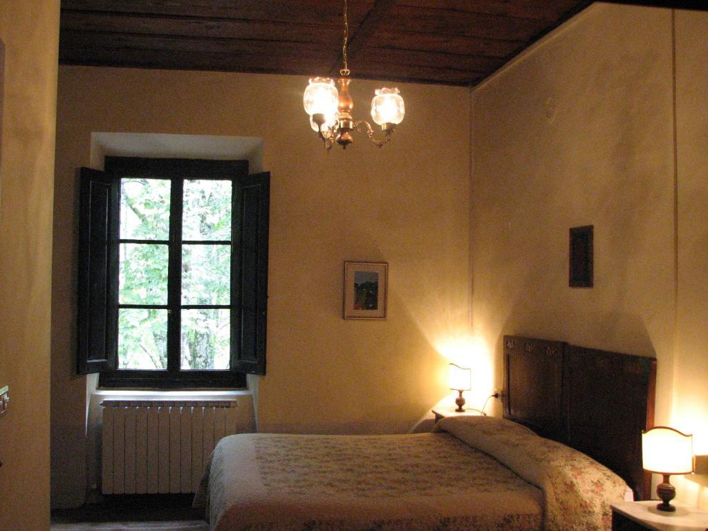 Locanda Dei Baroni - Antica Dimora Camaldoli Camera foto